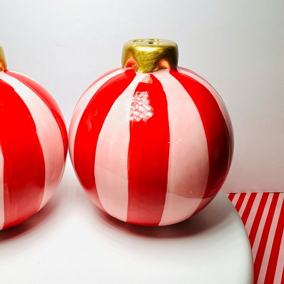 Ceramic Christmas Pink & Red Stripes Ball Ornament Salt & Pepper Shakers - Picture 3 of 8